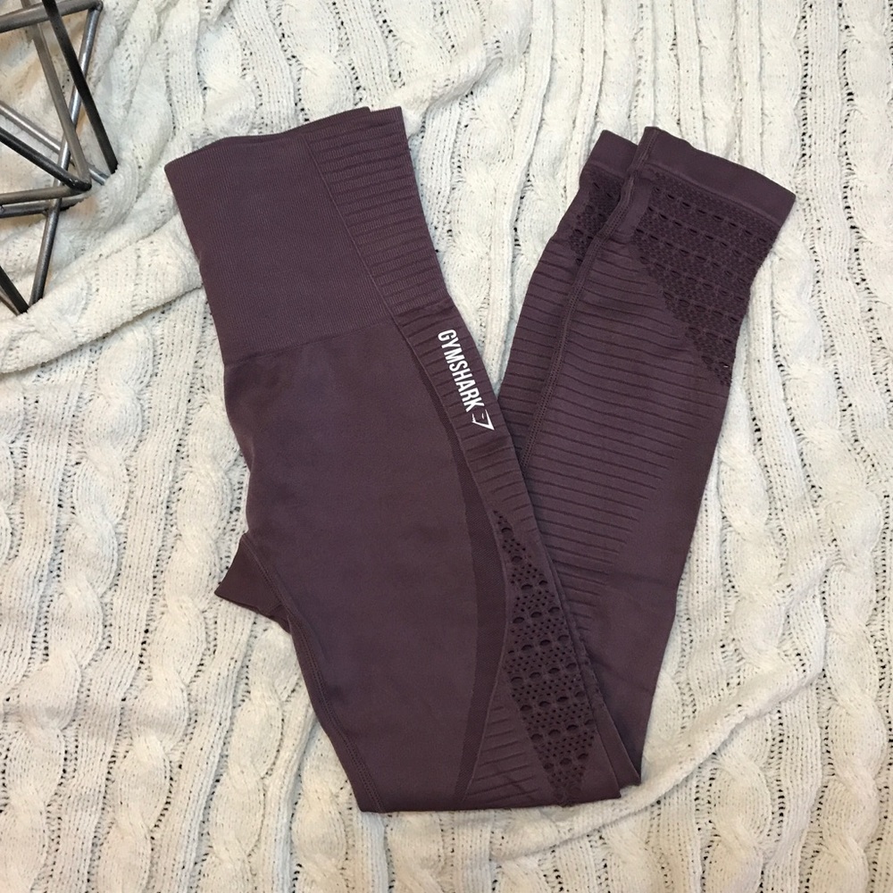 SOLD 🛑 GymShark Leggings